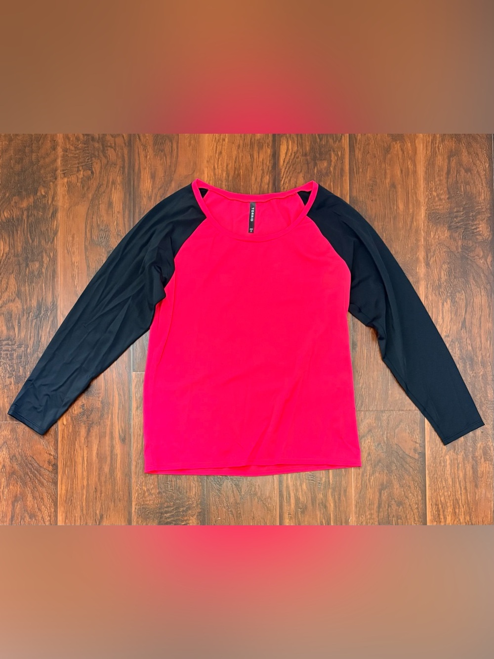 Torrid Active Hot Pink Black Long Sleeve Cutout Top Size 2 Plus
